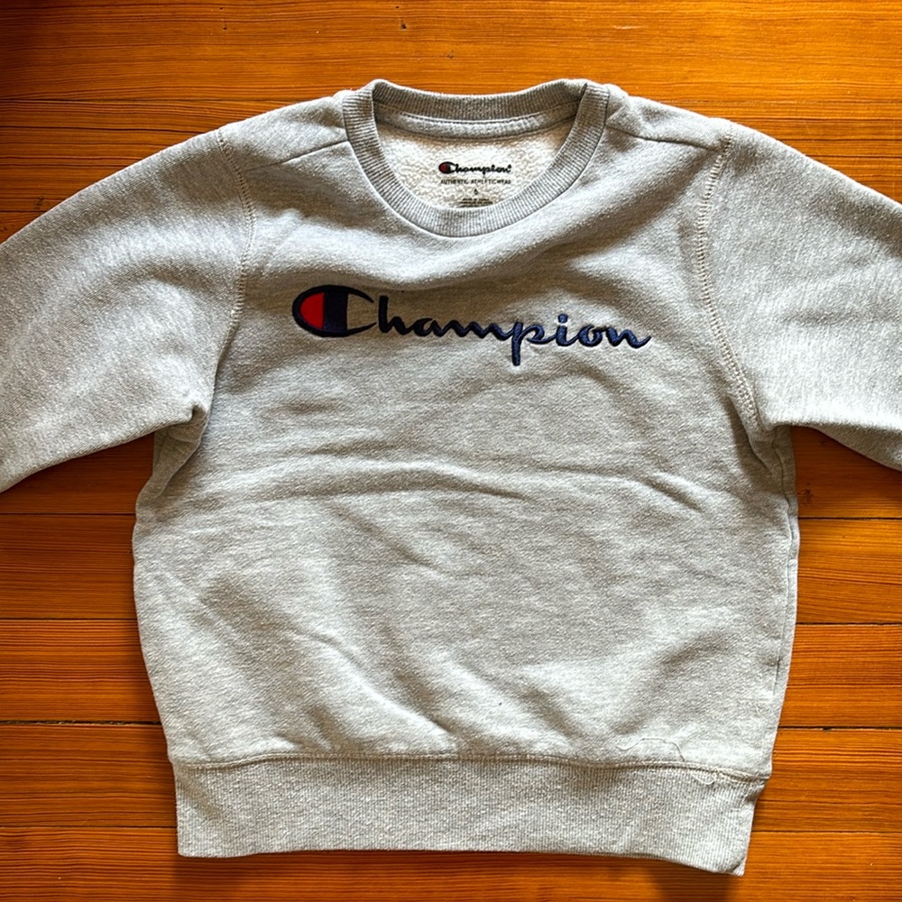 Little boys Champion Powerblend Crewneck Sweatshirt, Classic Script size 6